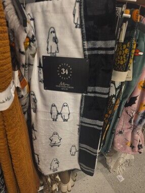 Avenue White and Black Ghost Print Throw Blanket